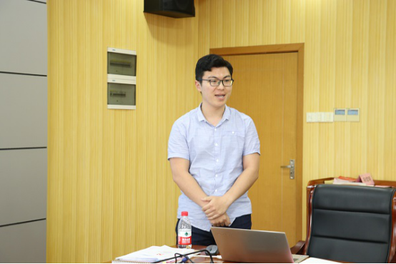 WilliamHill春季学期基层党建工作研讨会暨第四次党支部书记例会召开647.png
